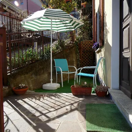 アパート Quaint Holiday In San Siro With Balcony *