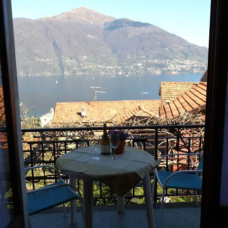 アパート Quaint Holiday In San Siro With Balcony
